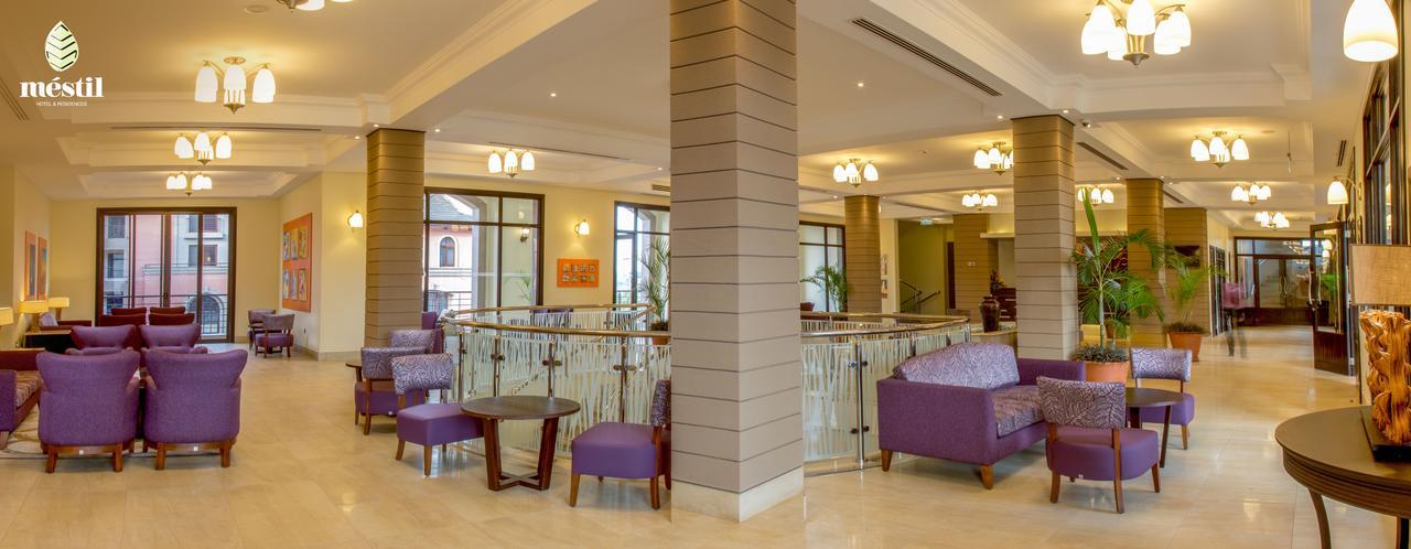 Mestil Hotel&Residences Kampala Eksteriør billede