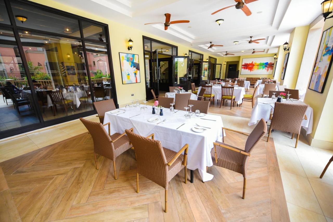 Mestil Hotel&Residences Kampala Eksteriør billede